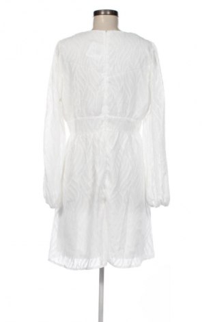 Ruha Unbranded, Méret XL, Szín Fehér, Ár 7 319 Ft