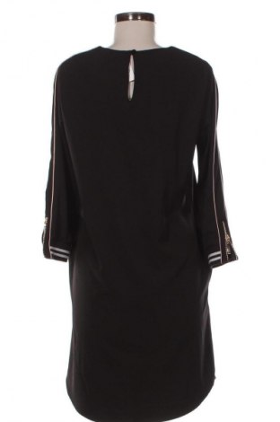 Šaty  Akè, Veľkosť M, Farba Čierna, Cena  42,01 €