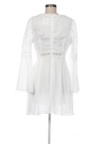 Ruha Unbranded, Méret XL, Szín Fehér, Ár 7 309 Ft