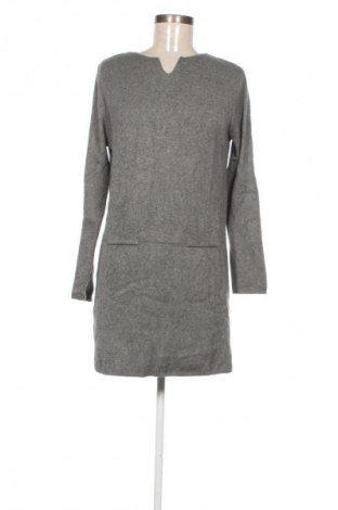 Kleid Josephine, Größe M, Farbe Grau, Preis 41,99 €