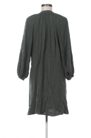 Kleid Unbranded, Größe L, Farbe Grün, Preis 17,99 €