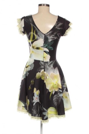 Šaty  Unbranded, Velikost M, Barva Vícebarevné, Cena  565,00 Kč