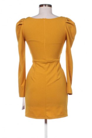 Šaty  Unbranded, Velikost S, Barva Žlutá, Cena  907,00 Kč