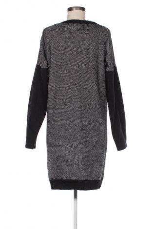 Šaty  United Colors Of Benetton, Velikost M, Barva Vícebarevné, Cena  696,00 Kč