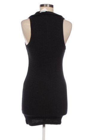 Φόρεμα Urban Outfitters, Μέγεθος S, Χρώμα Μαύρο, Τιμή 55,00 €