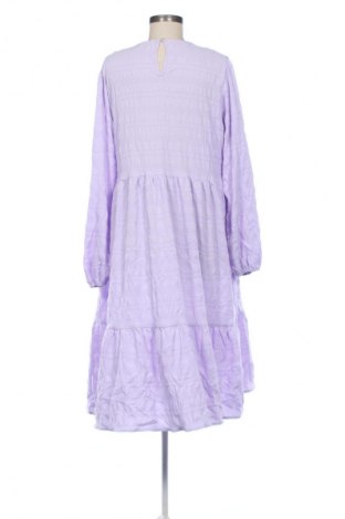 Kleid VILA, Größe M, Farbe Lila, Preis € 12,99