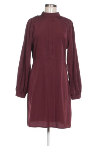 Šaty  VILA, Velikost M, Barva Červená, Cena  397,00 Kč