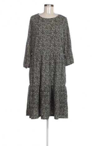 Šaty  VRS, Veľkosť XL, Farba Viacfarebná, Cena  7,95 €