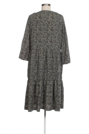 Šaty  VRS, Veľkosť XL, Farba Viacfarebná, Cena  7,95 €