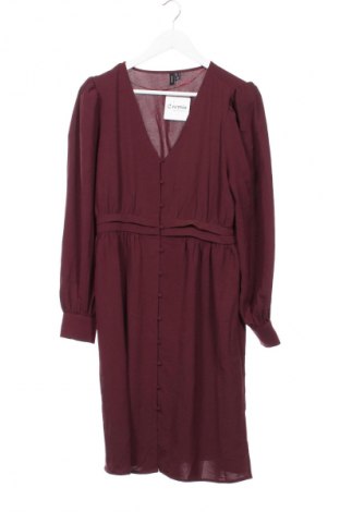 Рокля Vero Moda, Размер M, Цвят Червен, Цена 7,66 €