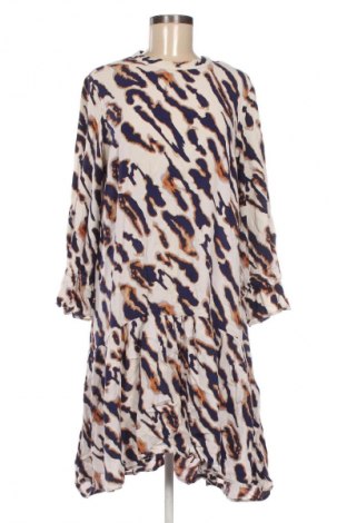 Kleid Vero Moda, Größe XL, Farbe Mehrfarbig, Preis 27,07 €