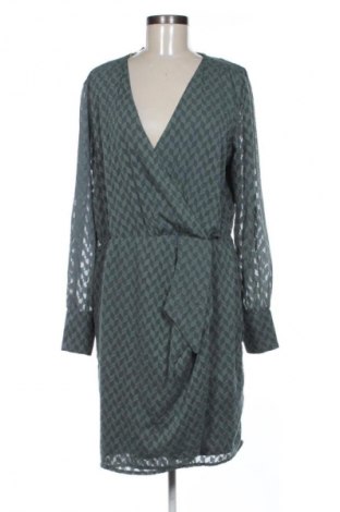 Ruha WE, Méret XL, Szín Sokszínű, Ár 4 789 Ft