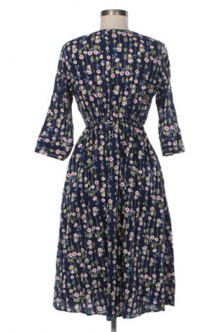 Kleid Wiya, Größe M, Farbe Mehrfarbig, Preis € 25,00