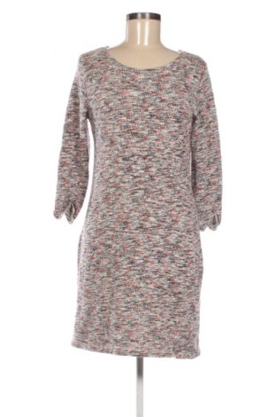 Рокля Yessica, Размер M, Цвят Многоцветен, Цена 7,15 €