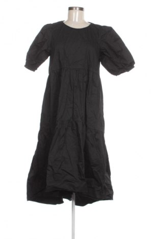 Sukienka Zara, Rozmiar XXL, Kolor Czarny, Cena 93,54 zł