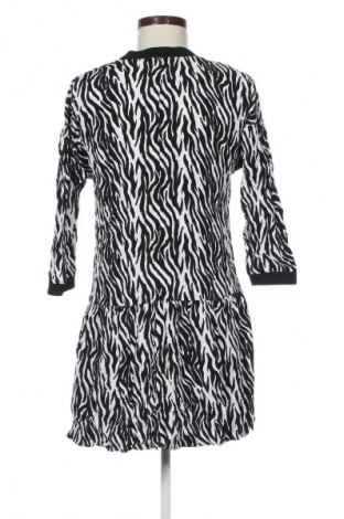 Kleid Zara, Größe S, Farbe Mehrfarbig, Preis 13,81 €