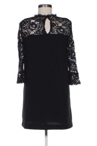 Рокля Zara, Размер XS, Цвят Черен, Цена 9,71 €
