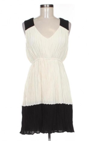 Φόρεμα Zara, Μέγεθος M, Χρώμα Εκρού, Τιμή 15,99 €