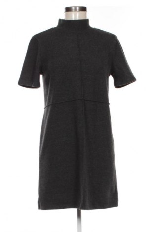 Ruha Zara, Méret M, Szín Fekete, Ár 4 699 Ft