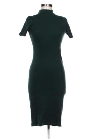 Kleid Zara, Größe S, Farbe Grün, Preis 17,00 €