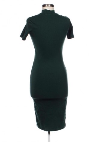 Kleid Zara, Größe S, Farbe Grün, Preis 17,00 €