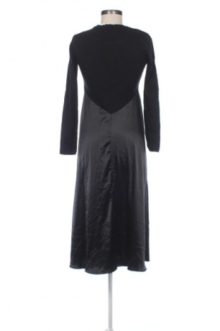 Рокля Zara, Размер S, Цвят Черен, Цена 17,00 €