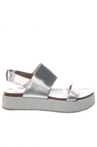 Sandály Inuovo, Velikost 39, Barva Stříbrná, Cena  829,00 Kč