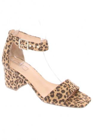 Sandale Marks & Spencer, Mărime 41, Culoare Multicolor, Preț 108,96 Lei