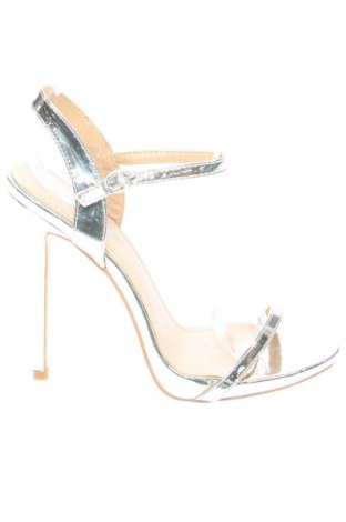 Sandály Public Desire, Velikost 39, Barva Stříbrná, Cena  737,00 Kč