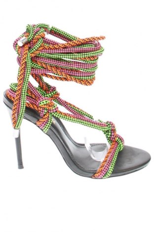 Sandalen Unbranded, Größe 35, Farbe Mehrfarbig, Preis 26,00 €