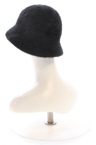 Шапка ASOS, Цвят Черен, Цена 7,15 €