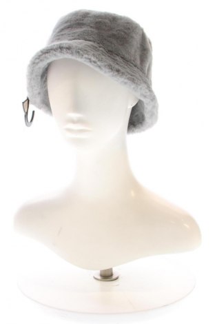 Căciulă F&F, Culoare Gri, Preț 61,25 Lei