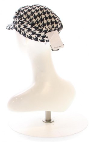 Hut Stradivarius, Farbe Mehrfarbig, Preis 11,70 €