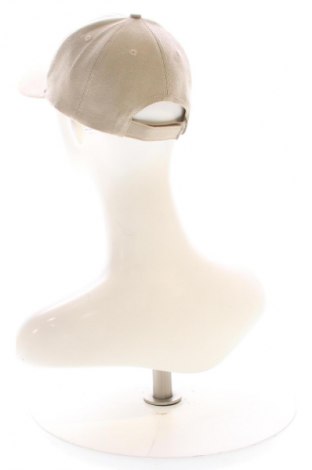 Căciulă Unbranded, Culoare Bej, Preț 52,13 Lei