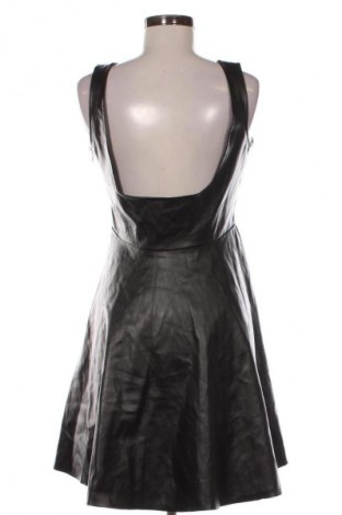 Latzkleid SHEIN, Größe L, Farbe Schwarz, Preis 8,99 €