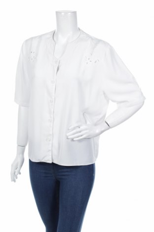 Γυναικείο πουκάμισο Canda, Μέγεθος M, Χρώμα Λευκό, Τιμή 8,66 €
