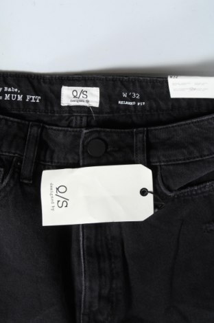 Дамски къс панталон Q/S by S.Oliver, Размер XS, Цвят Черен, Цена 89,00 лв.