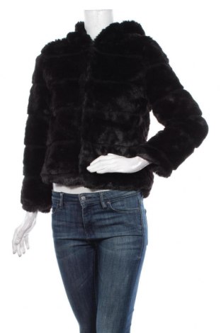Дамско палто, Размер M, Цвят Черен, 90% полиестер, 10% еластан, Цена 38,64 лв.