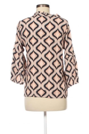 Γυναικεία μπλούζα In Front, Μέγεθος M, Χρώμα Πολύχρωμο, Τιμή 23,51 €