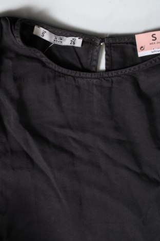 Γυναικεία μπλούζα Lefties, Μέγεθος S, Χρώμα Γκρί, Lyocell, Τιμή 10,52 €