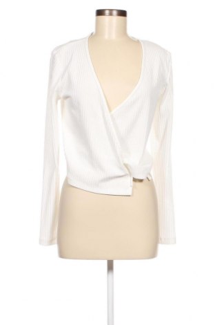 Дамска блуза ONLY, Размер L, Цвят Бял, Цена 12,96 лв.