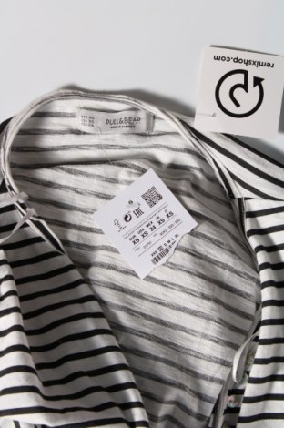 Γυναικεία μπλούζα Pull&Bear, Μέγεθος XS, Χρώμα Πολύχρωμο, Βαμβάκι, Τιμή 10,10 €