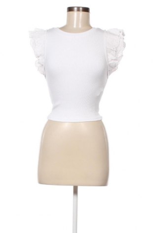 Дамска блуза Zara, Размер S, Цвят Бял, 95% памук, 5% еластан, Цена 49,00 лв.