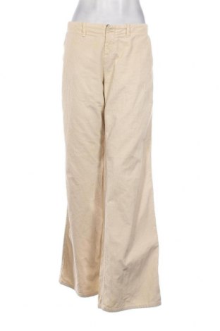 Дамски джинси Phard, Размер M, Цвят Екрю, Цена 22,50 лв.