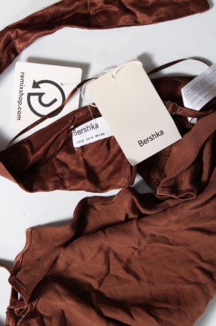 Γυναικείο αμάνικο μπλουζάκι Bershka, Μέγεθος S, Χρώμα Καφέ, Βισκόζη, Τιμή 14,69 €