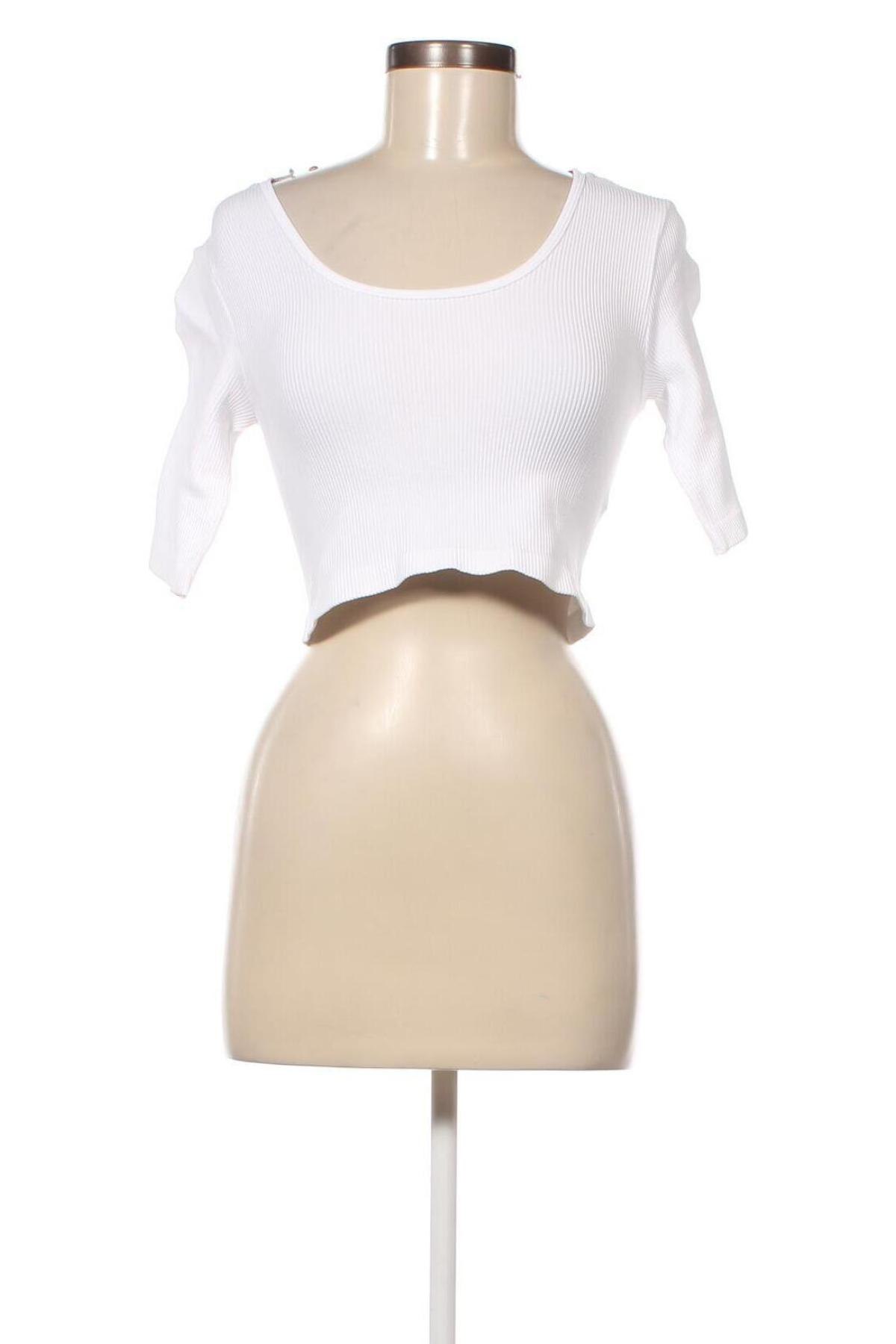 Γυναικεία μπλούζα ONLY, Μέγεθος M, Χρώμα Λευκό, 94% πολυαμίδη, 6% ελαστάνη, Τιμή 37,11 €
