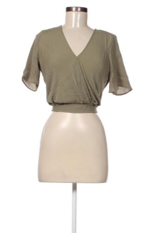 Дамска блуза, Размер M, Цвят Зелен, Цена 10,23 лв.