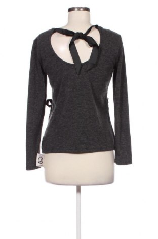 Γυναικεία μπλούζα, Μέγεθος M, Χρώμα Γκρί, Τιμή 1,60 €