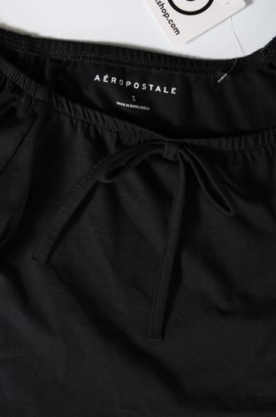 Γυναικεία μπλούζα Aeropostale, Μέγεθος S, Χρώμα Μαύρο, Τιμή 4,47 €
