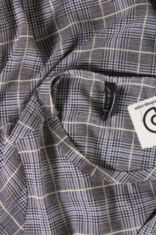Γυναικεία μπλούζα Amisu, Μέγεθος S, Χρώμα Πολύχρωμο, Τιμή 2,70 €